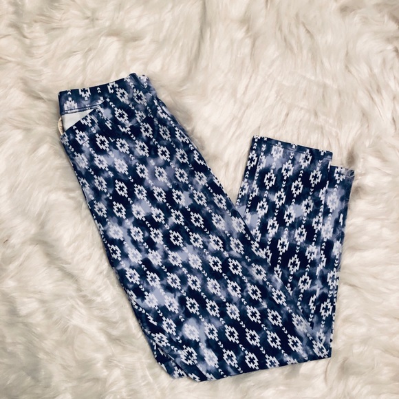 Patterned Jeggings - Picture 3 of 5